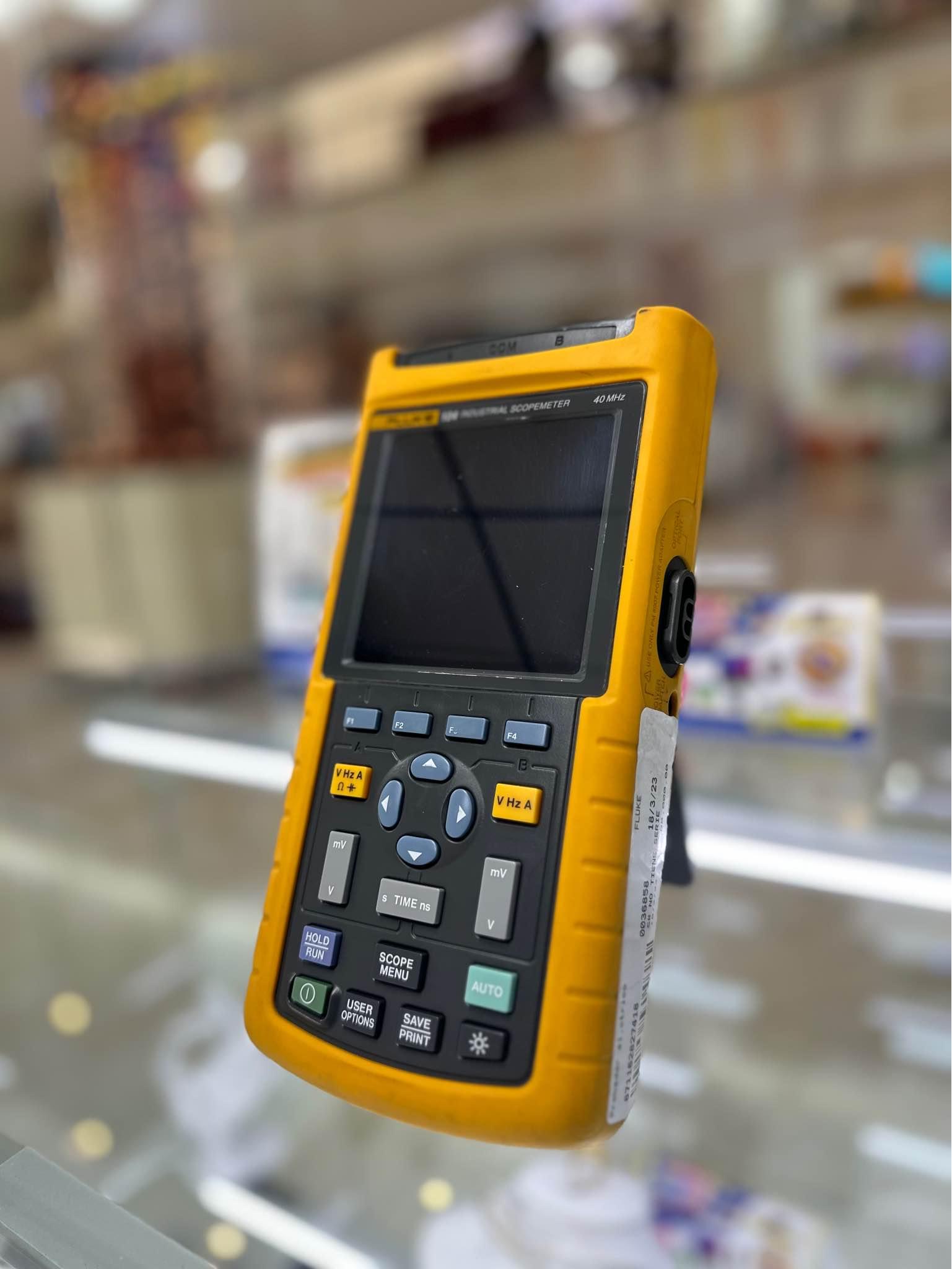 Fluke centro comercial los próceres local 216 segundo nivel Guatemala WhatsApp 5