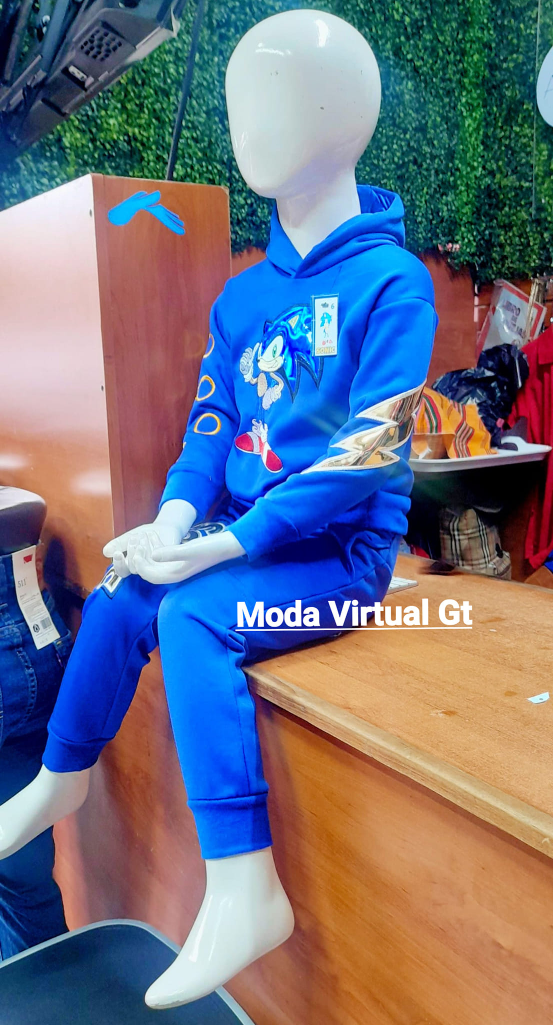 Hermosos trajes de sonic importados Q150
 Diseño bordado Talla 2 a la 16
 Envio