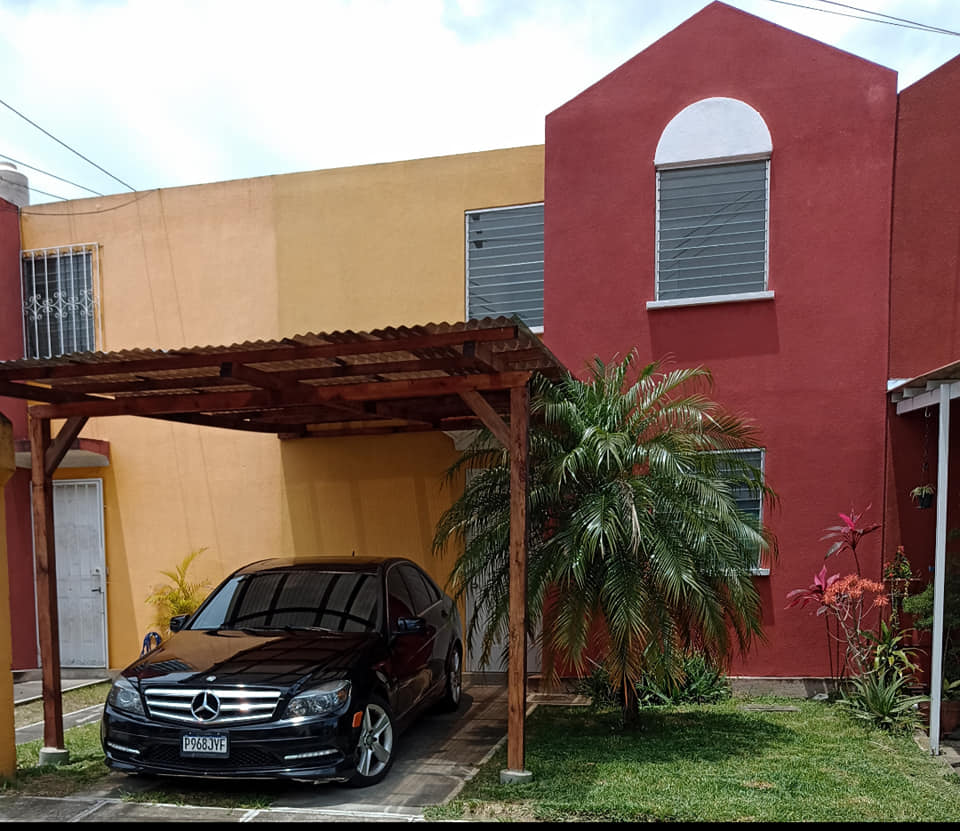 112 mts de construcción
Amplios ambientes
3 dormitorios
Remodelada cernido y par