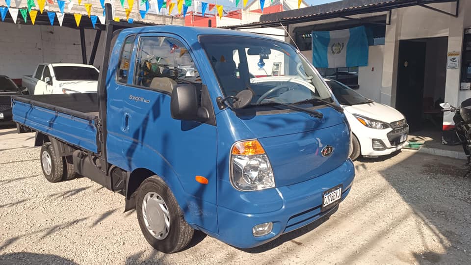 2010 Kia Bongo turbo diesel intercooler extracab mecánico full equipo aire acond