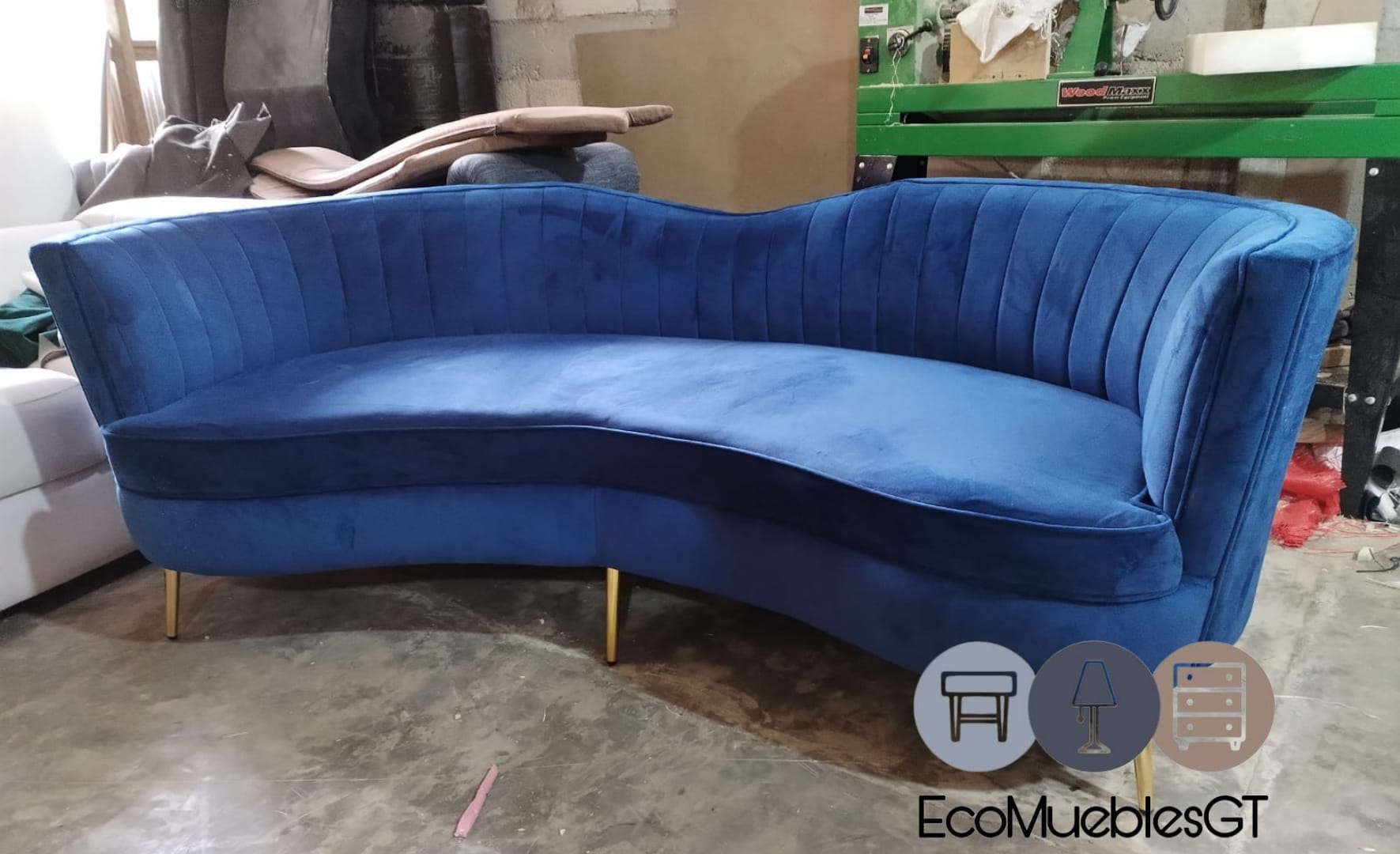 Los mejores Muebles solo con nosotros, fabricados a la medida y del color que g