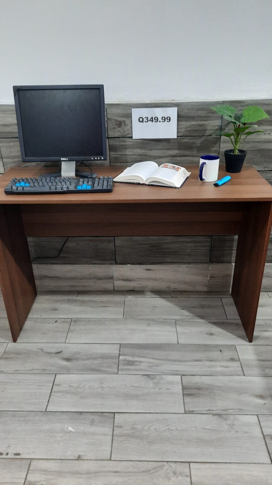 VARIEDAD DE ESCRITORIOS, DIFERENTES ESTILOS Y COLORES, VISITENOS EN 4A. AVENIDA