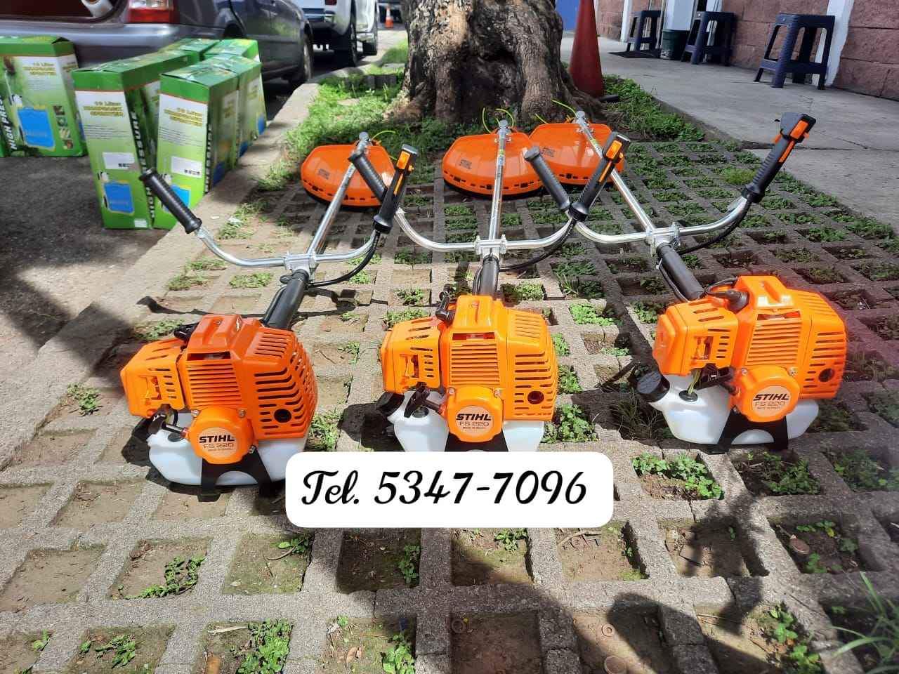 Agroindustria 
 Chapeadoras stihl fs 220 
 Chapeadoras, 
 Motosierra,
  bombas p