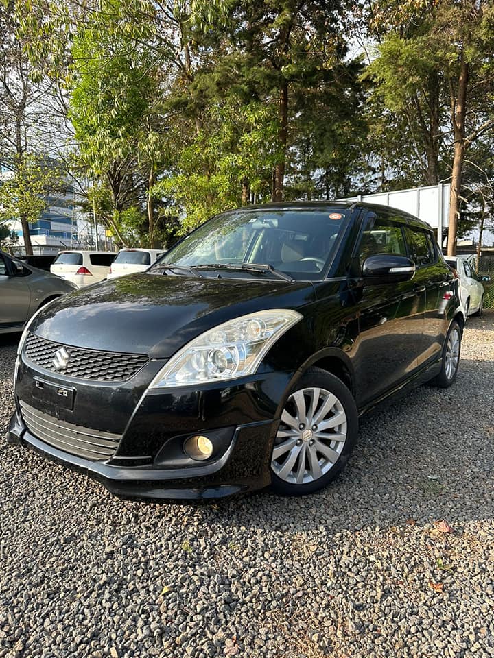 15MIL DE ENGANCHE 
Llevate este Bonito suzuki swift 2012 
Importado de Japón 
Nu