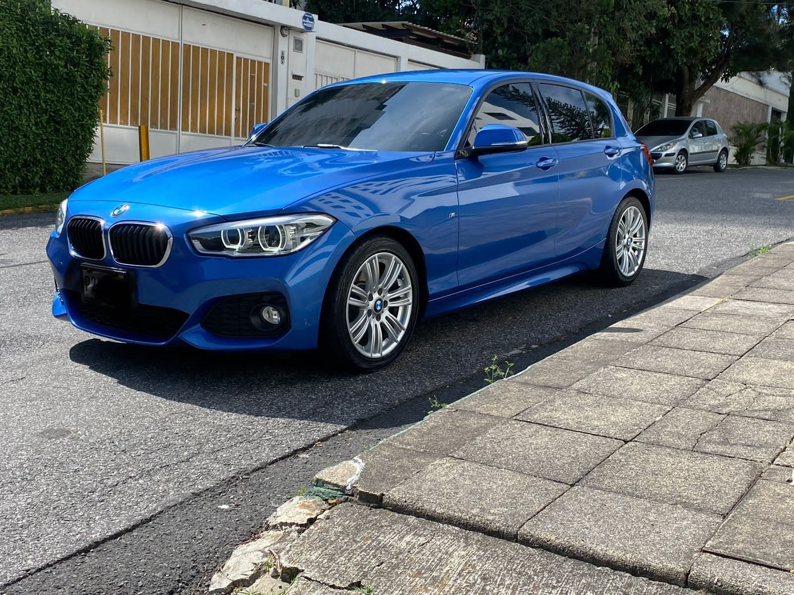 🆂︎︎🅻︎🅴︎ ︎🆄︎🆃︎︎ 🆅︎🅴︎🅽︎🅳︎🅴︎
BMW 120i 2016 de Agencia

Precio Financiado: Q.129,990