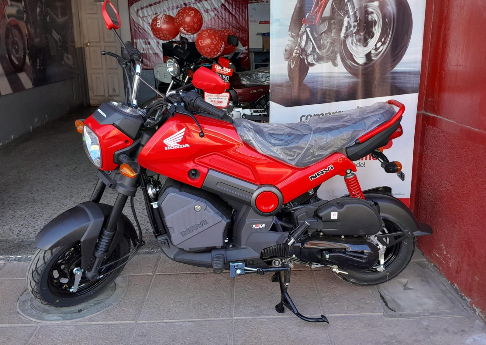 Oferta!!!  Inicia el año con tu HONDA NAVI 110 Modelo 2023 en color Rojo !!! y v
