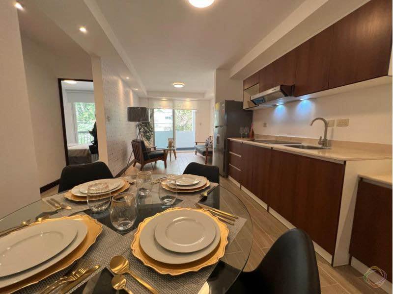 Garita de seguridad.
Línea blanca incluida.
Amueblado 
Edificio nuevo, diseño mi