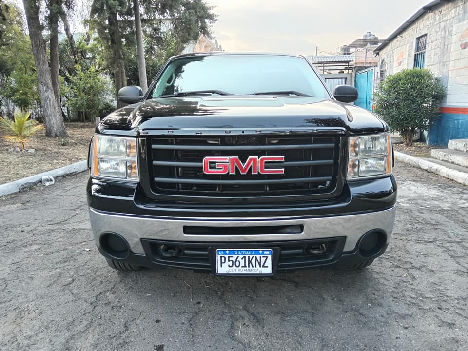 GMC SIERRA 1500
AÑO 2011 
CABINA SENCILLA
RECIENTE INGRESO
MOTOR 4.3
6 CILINDROS