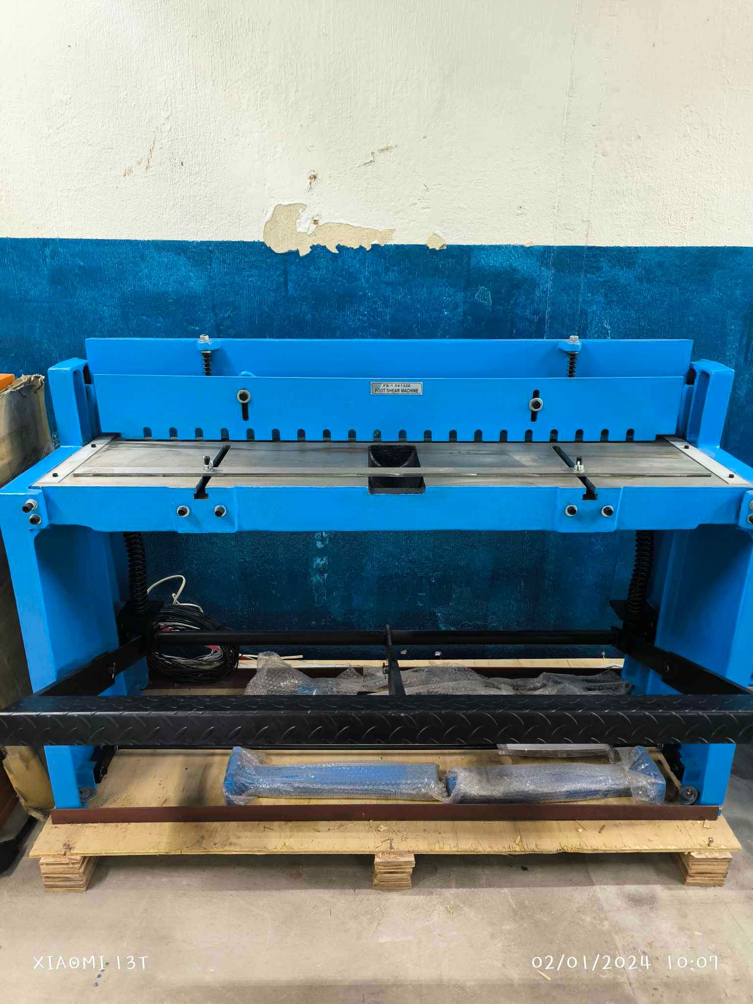 Las Mejores Oferta    Guillotina de pedal de 4 pies de  
         largo 
  Par