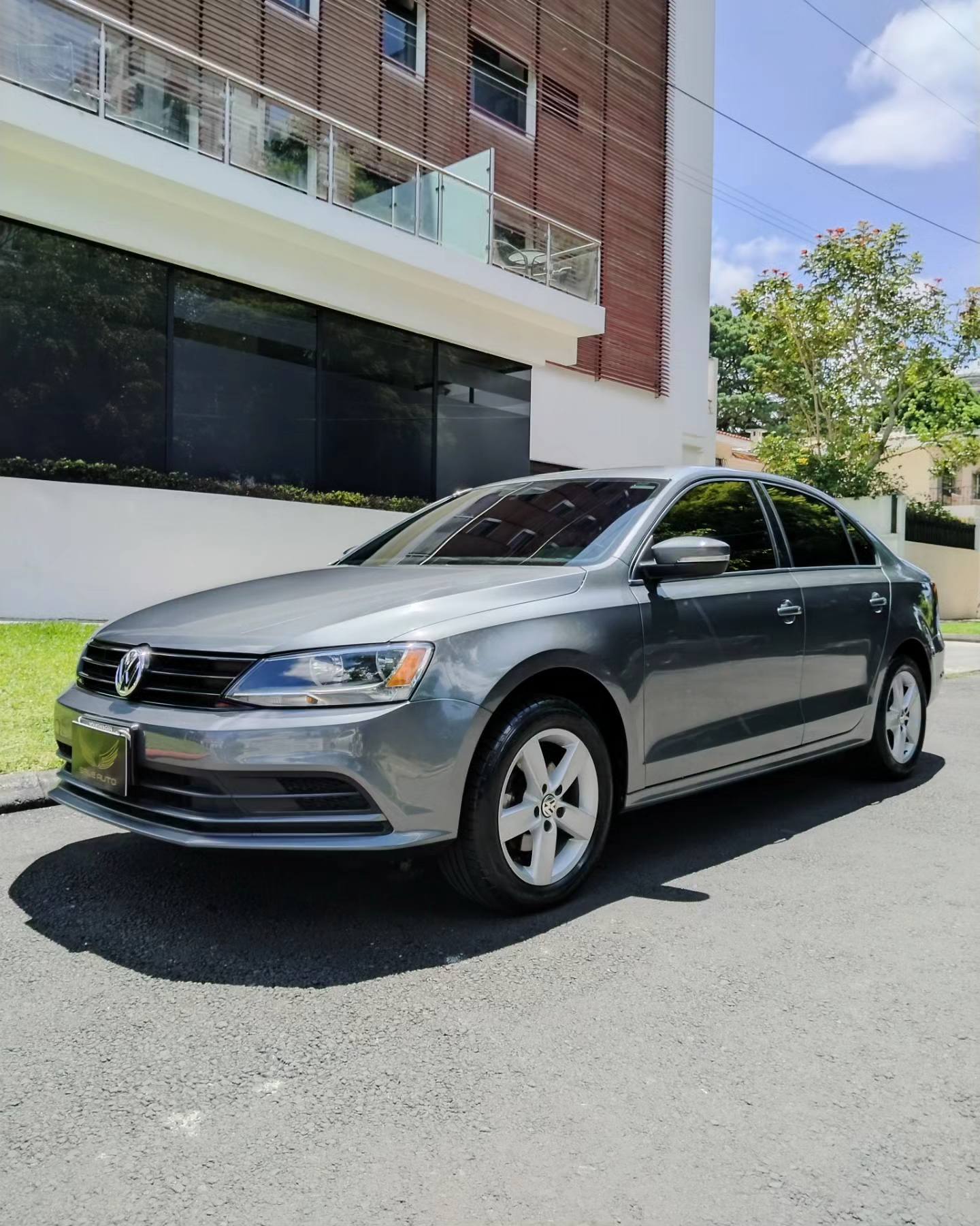 🆂︎︎🅻︎🅴︎ ︎🆄︎🆃︎︎ 🆅︎🅴︎🅽︎🅳︎🅴︎
Volkswagen Jetta 2018 de Agencia

Precio Financiado: Q