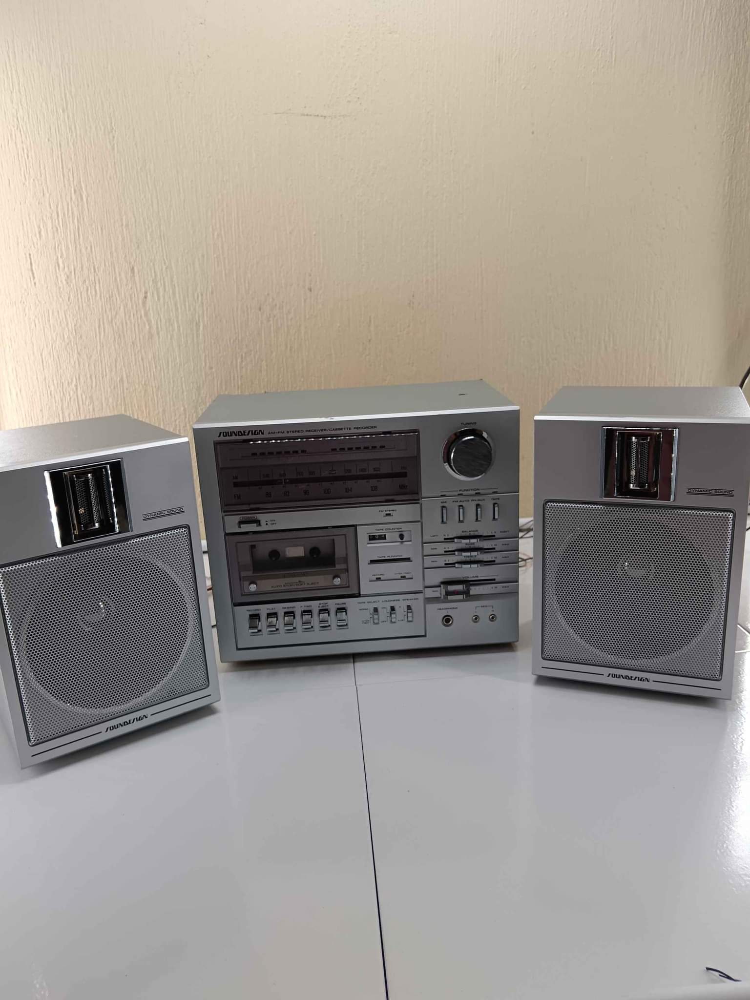 Ganga remato lindo y exclusivo equipo de sonido de colección con sonido potente