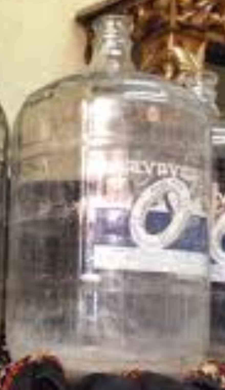 En exelente estado NITIDO 
 SIN NINGÚN DEFECTO.HAY ENVIO GRACIAS,SOLO WHATSAPP Y