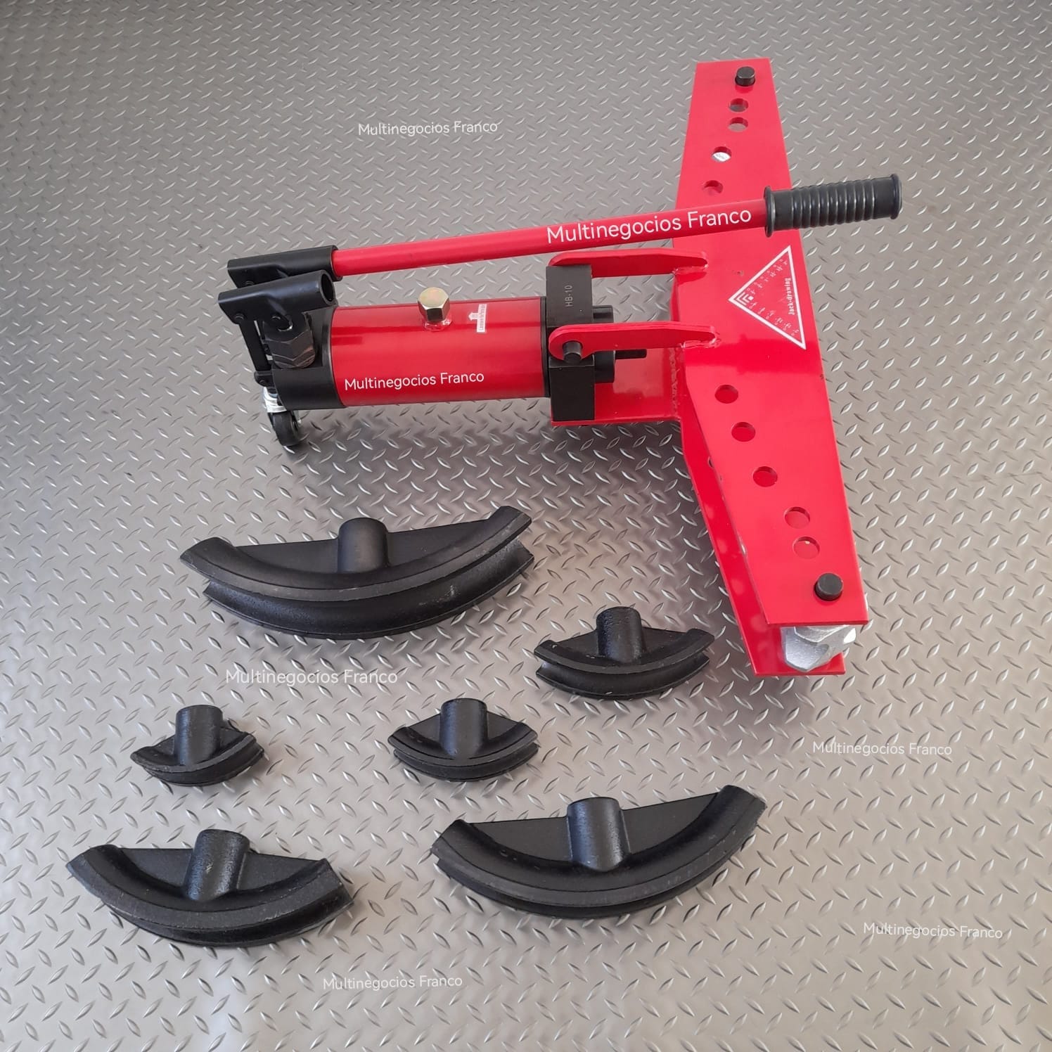 DOBLADORA DE TUBO HORIZONTAL 
 1/2 A 2" PULGADAS 
 CON 6 MOLDES CON LAS SIGUIENT