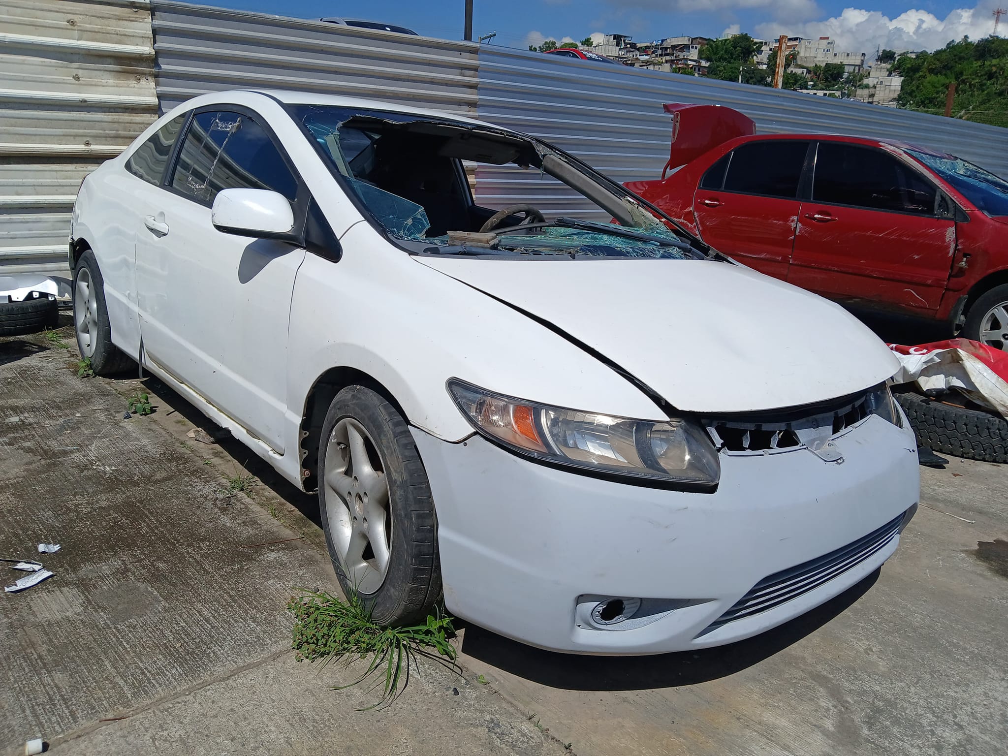 HONDA CIVIC 2009
 AUTOMÁTICO
 MOTOR 1.8CC
 FULL EQUIPO
 OJOO TUVO CHOQUE
 HAY Q