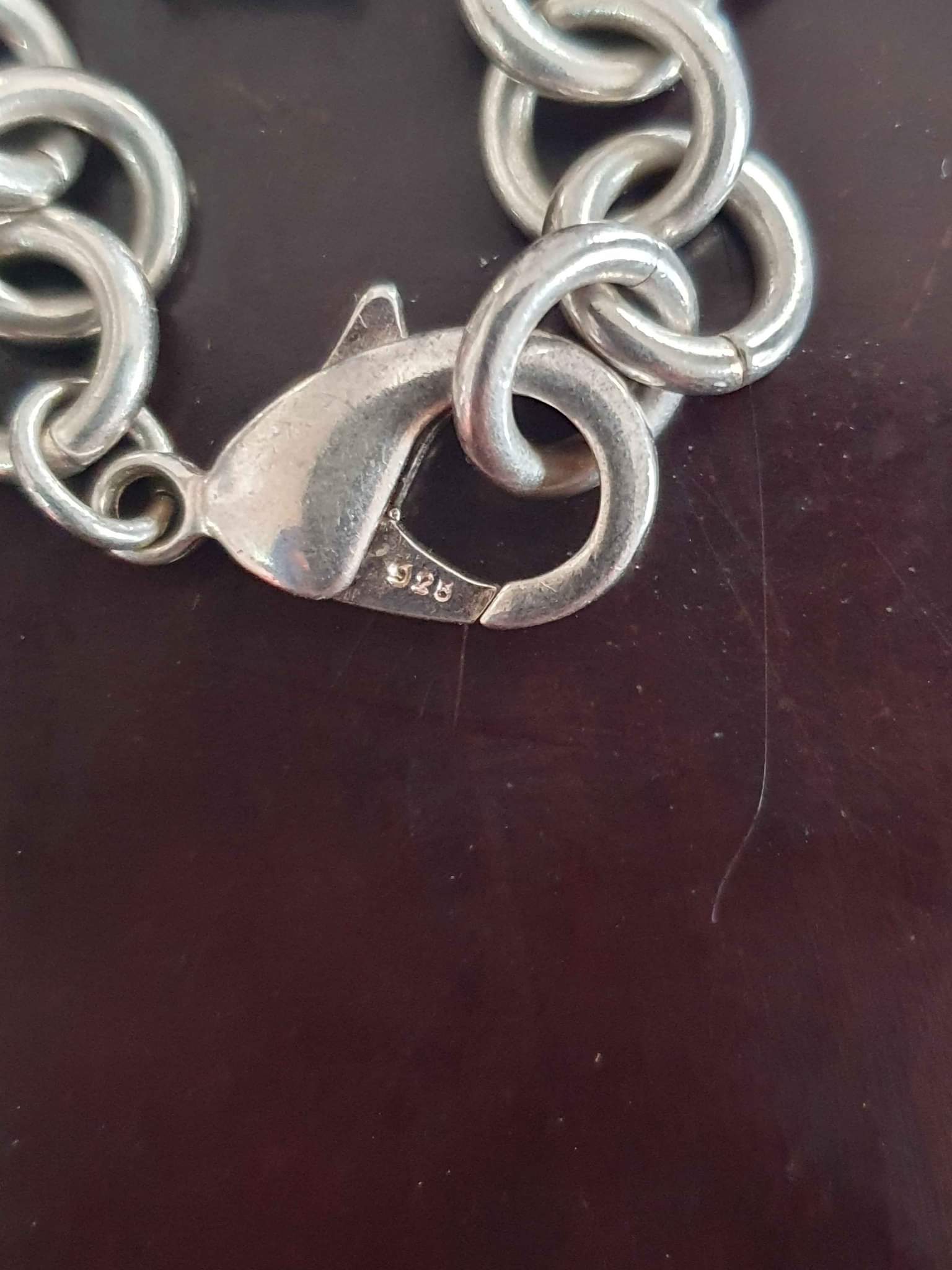 Preciosa pulsera Tiffany Original Antigua de 5 diges, Plata 9.25 *usada en buen