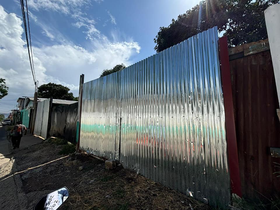 Una excelente oportunidad, cerca de calle principal, por pollo campero en Boca D