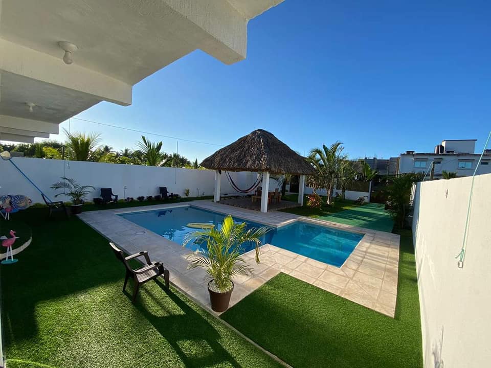 Ven a disfrutar de las hermosas playas de Monterrico a hawall a este precioso Ra