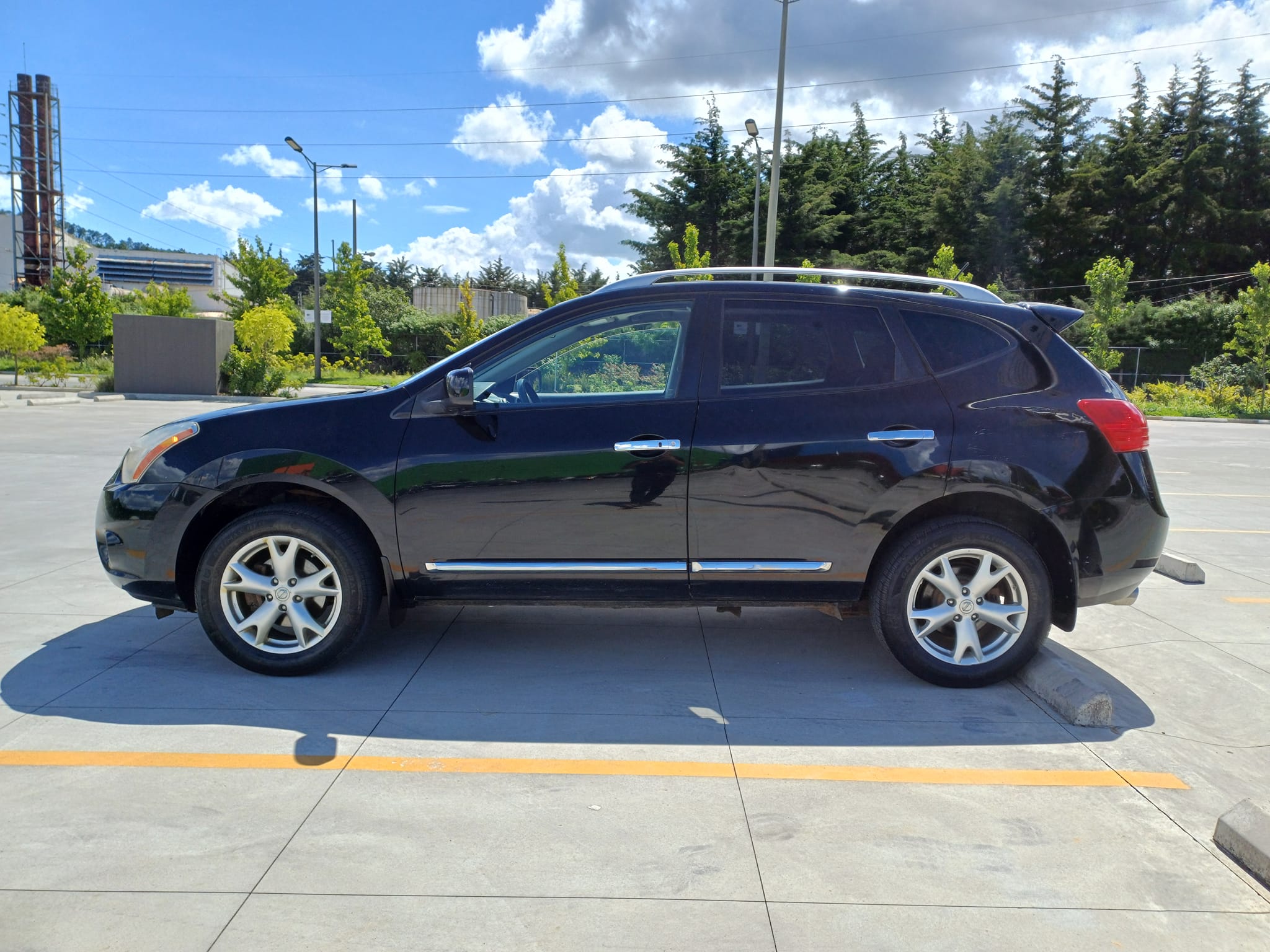 NISSAN ROGUE 2011 SV 4WD
RECIÉN INGRESÓ.

MUESTRO FOTOS DE INGRESÓ O #VIN 

Moto