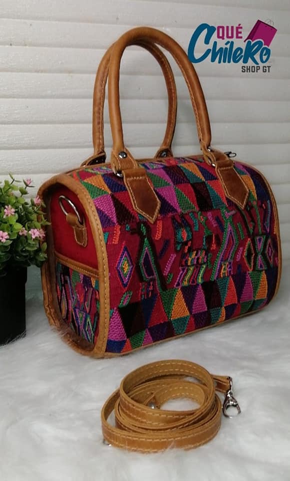 !Ya estamos listos para que elijas el regalo perfecto para mamá!

Bolsos estilo