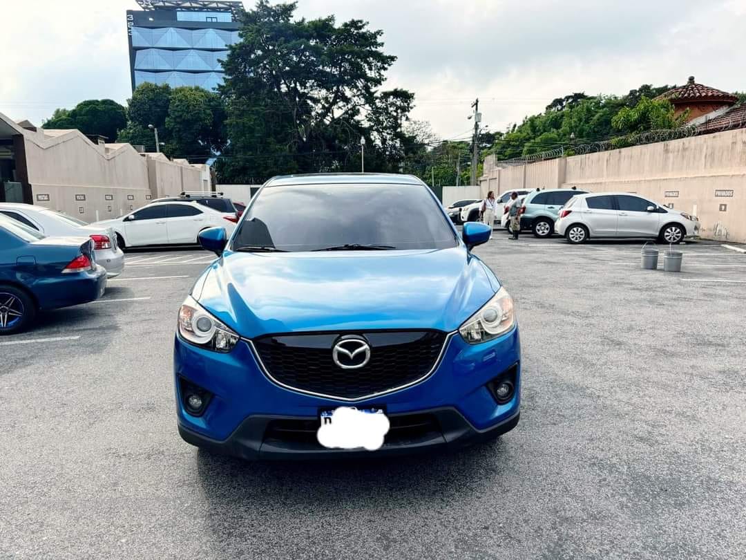 MAZDA CX5  GRAND TOURING 2014

- Motor 2.5 Skyactiv 4x4
- 130XXX Millas reales (