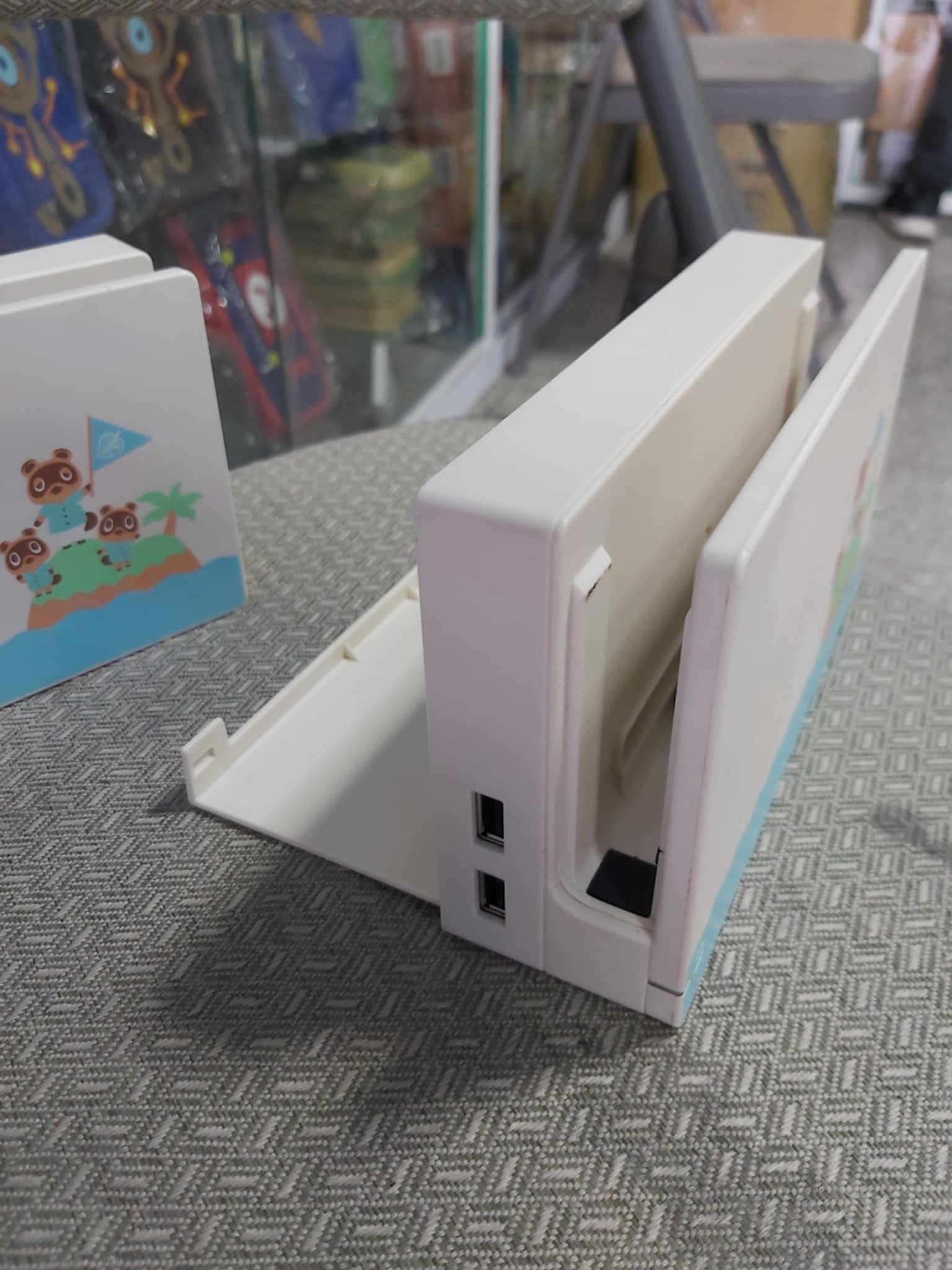 Dock para Nintendo switch
 Le hace a todad las versiones 
 Q400 Usada  
 Contamo