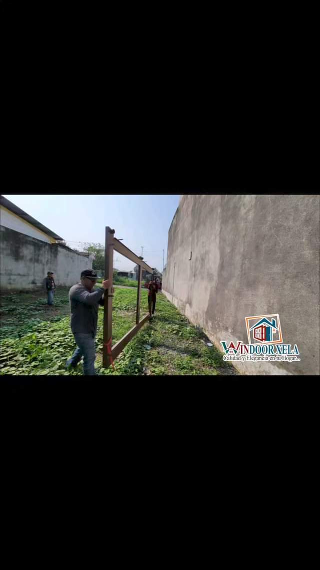 FABRICACIÓN E INSTALACION DE DOMOS, VENTANAS, PUERTAS CORTINAS DE BAÑO, VIDRIO T