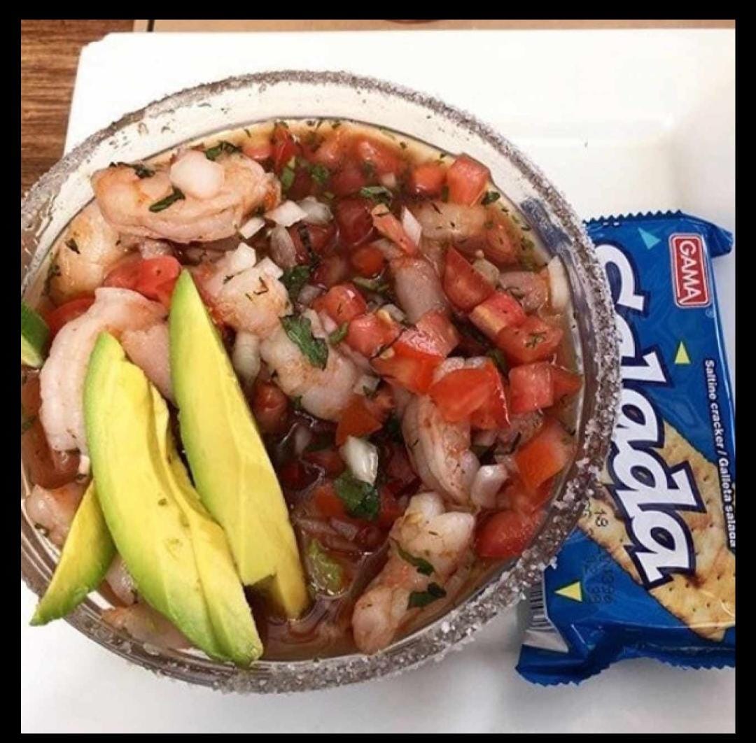 Hola muy buen día les ofrezco ceviche adomicilio de camarón, pulpo, cangrejo, co