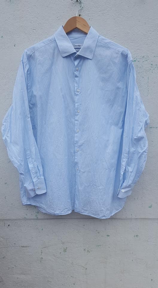 DISPONIBLE
 Camisa Manga larga
 Marca CALVIN KLEIN
 Color , Celeste,blanco
 Esta