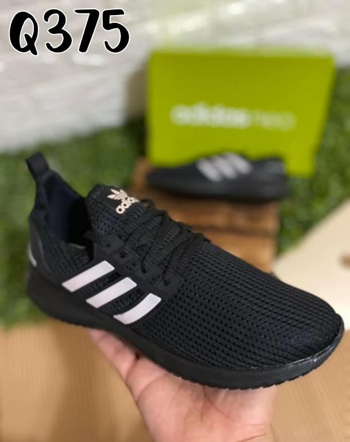 Quedate en 
 Pregunta ya por el.estilo.y color que más te guste te lo llevamos h