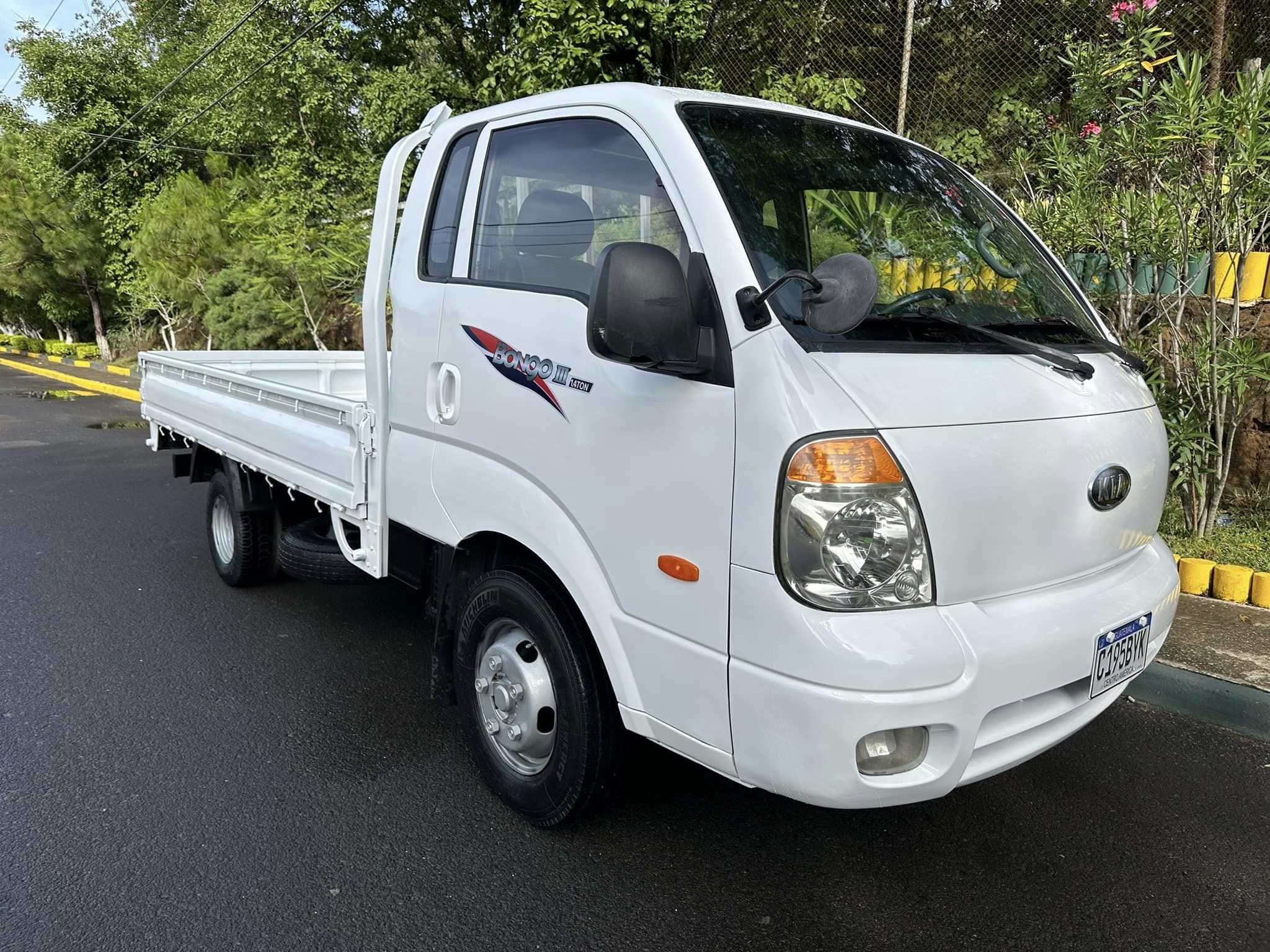 2007 RECIÉN IMPORTADO  DE KOREA 

Q67,500

OFICINA 66102985
LÁMENOS POR WHATSAPP
