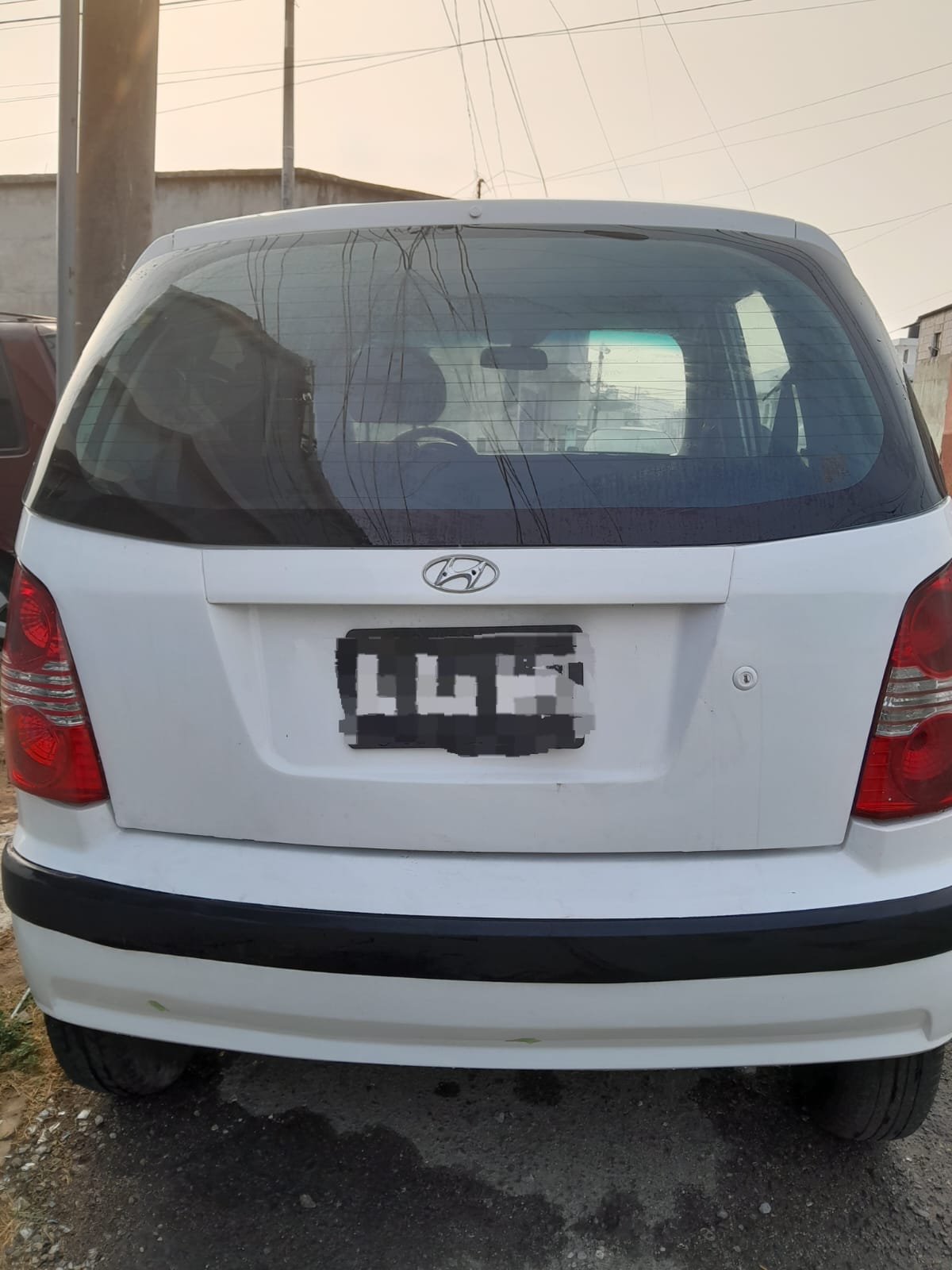 Vendo ECONÓMICO ATOS perfecto para usar en aplicaciones como uber, indriver, o b