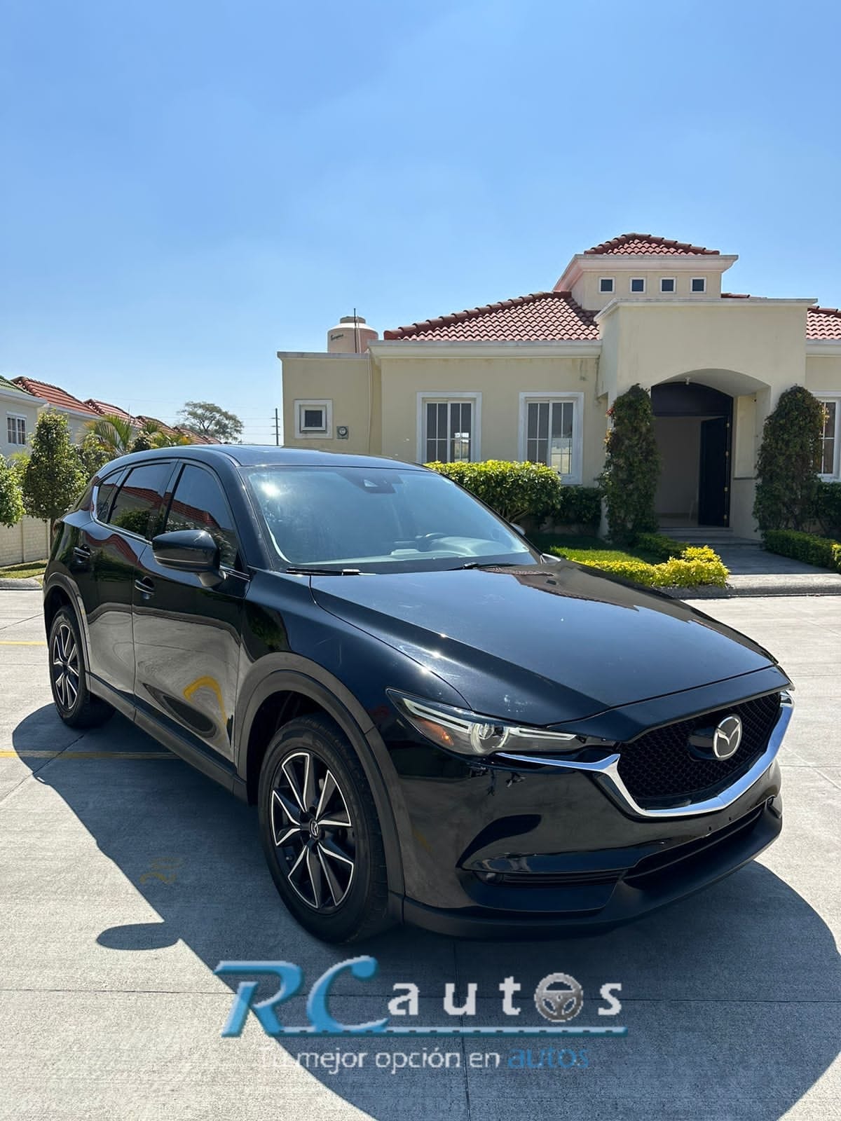 NUEVO PRECIO DE VENTA
Q127,990.00
MAZDA CX5 MODELO 2018 GRAND TOURING

No arries