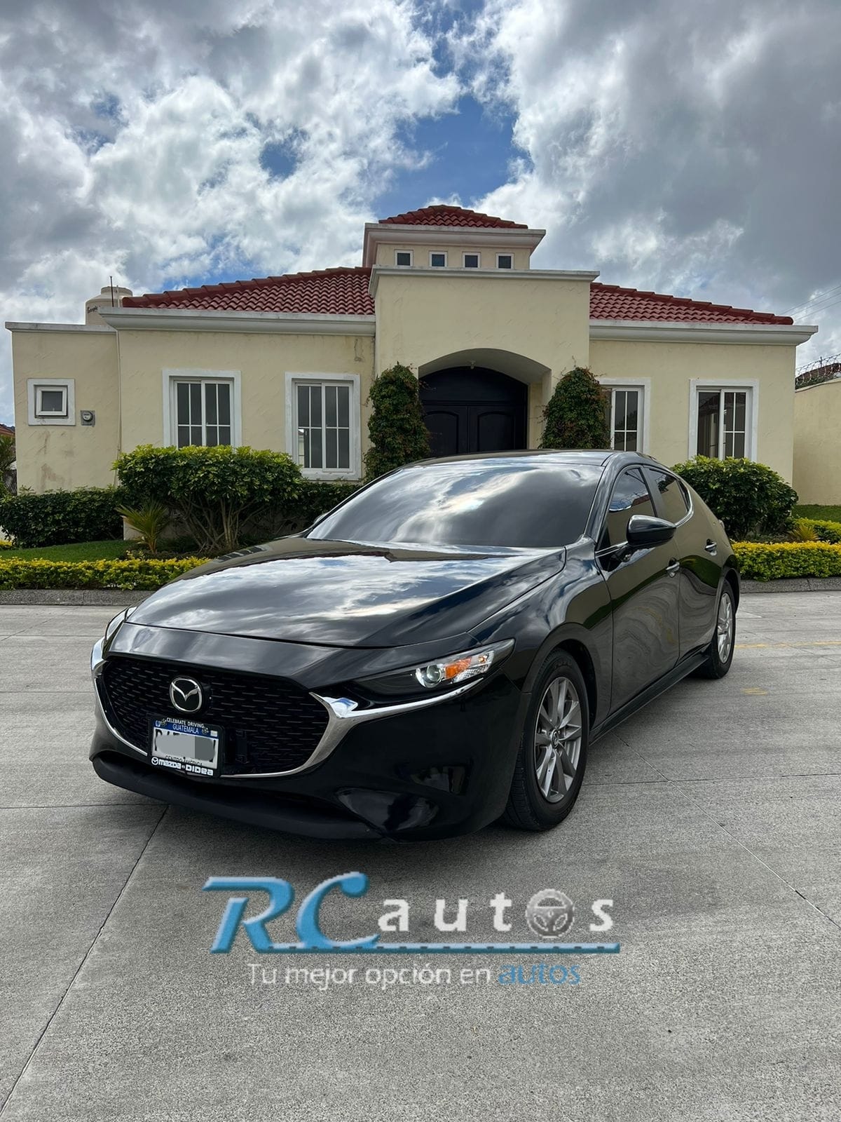 NUEVO PRECIO DE REMATE
Q112,990.00
MAZDA 3 HATCHBACK SELECT MODELO 2021 NUEVA LI