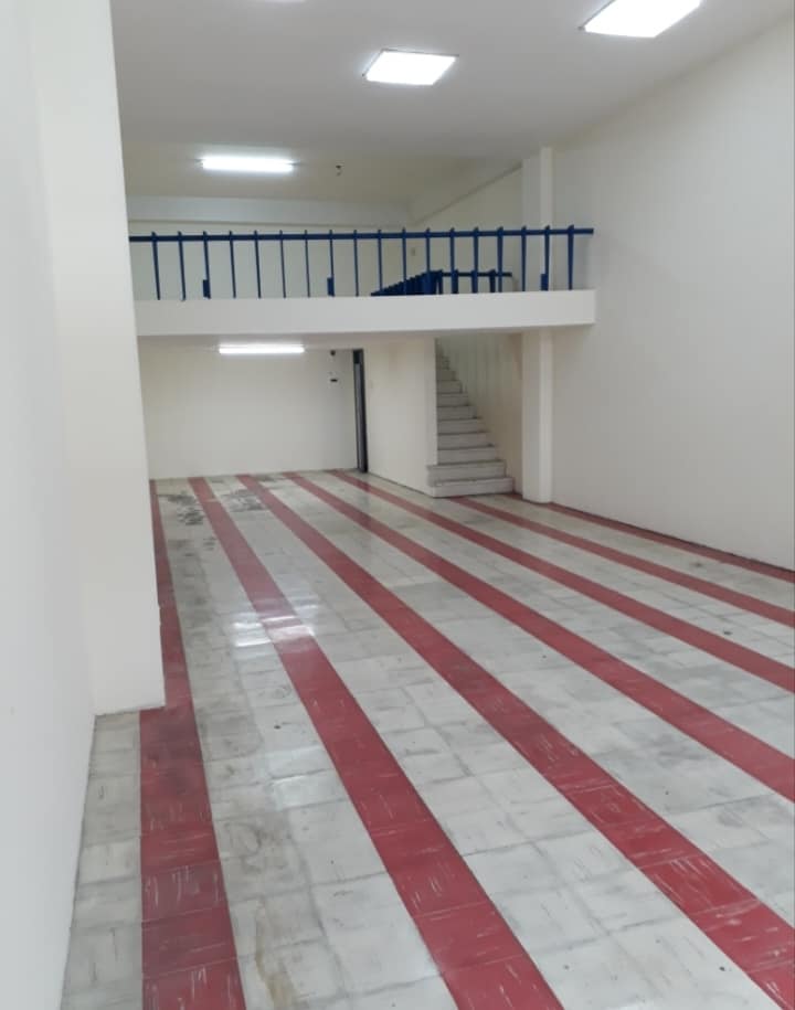 Servibienes locales renta local en excelente ubicación y visibilidad de zona 1.