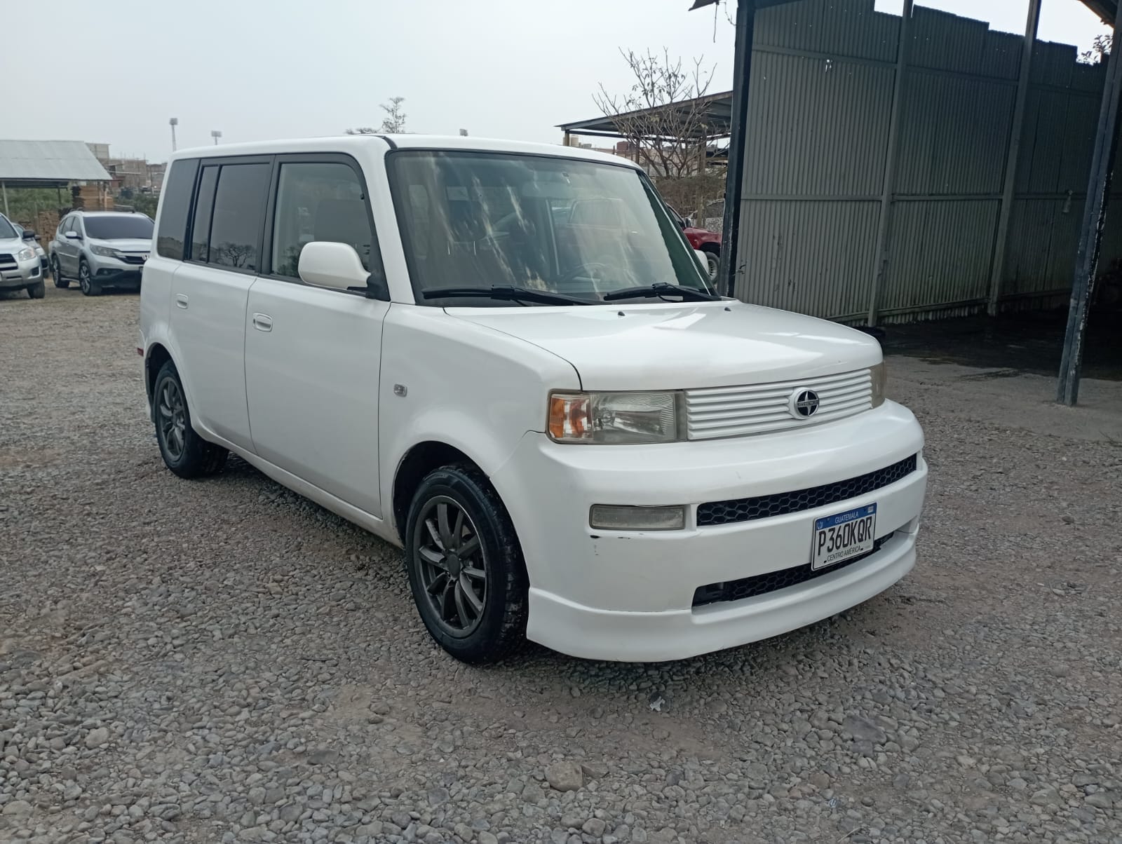 Vendo/Cambio/Secion XB Recién ingreso de USA     
 Motor 1500 Vvt-i 
 Vidrios el