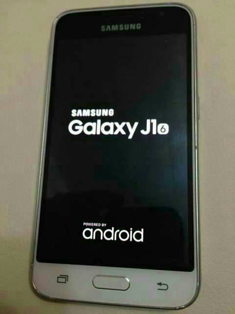 Q200
 Vendo Samsung J1 2016
 Doble Sim
 Usado
 Desgastes de Uso
 Funcionando al