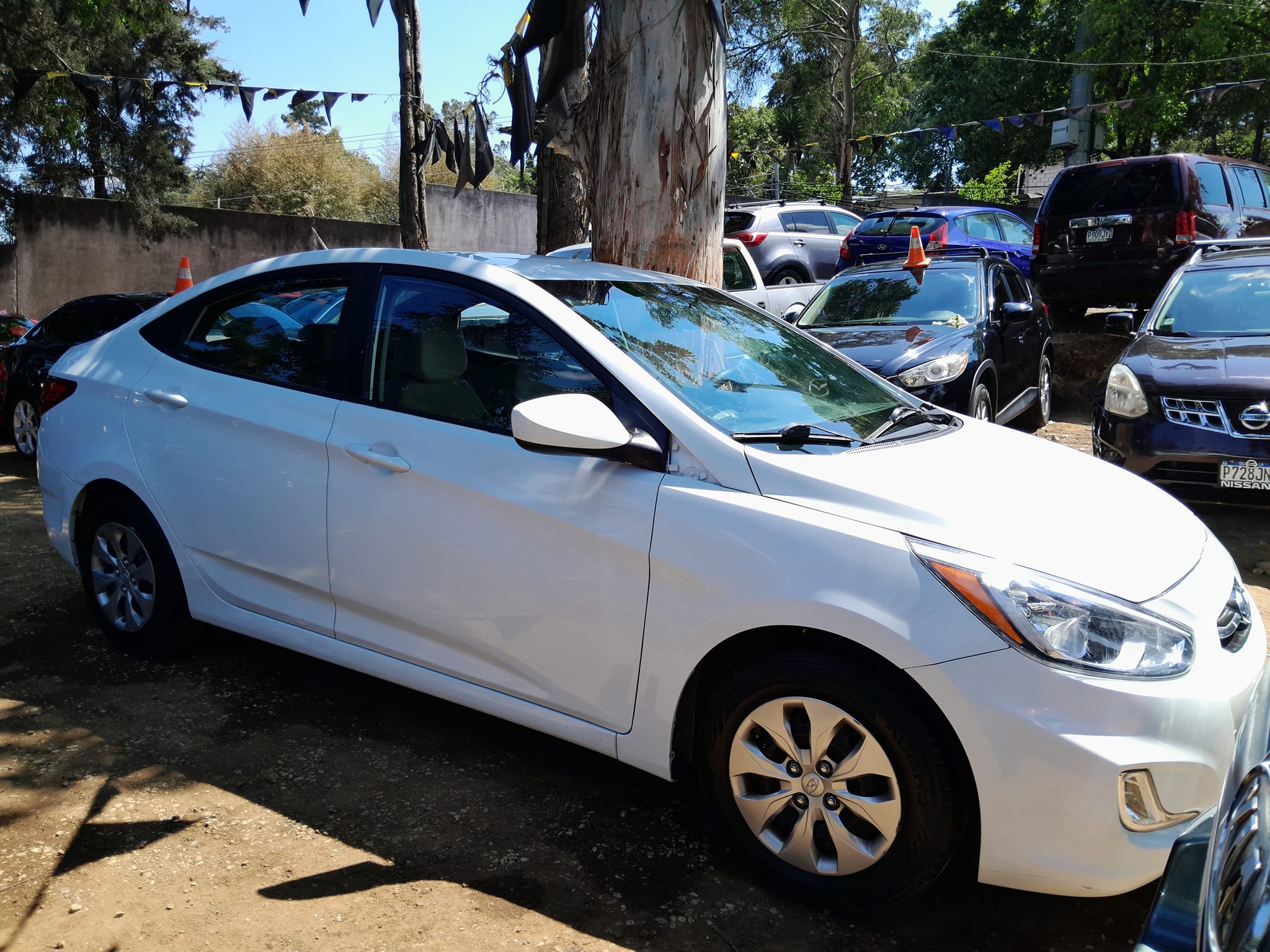 HYUNDAI ACCENT  
¡¡RECIBIMOS TU VEHÍCULO!!
MODELO:2015
RECIEN IMPORTADO 
Visa cu
