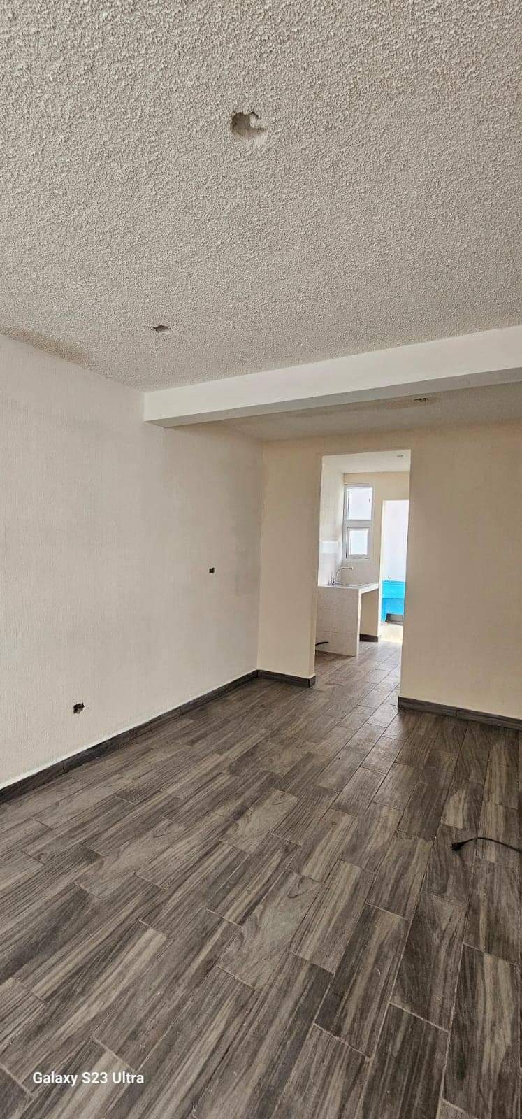 Ubicada en la entrada de salcaja, viniendo de las rosas hacia salcaja, 100 metro