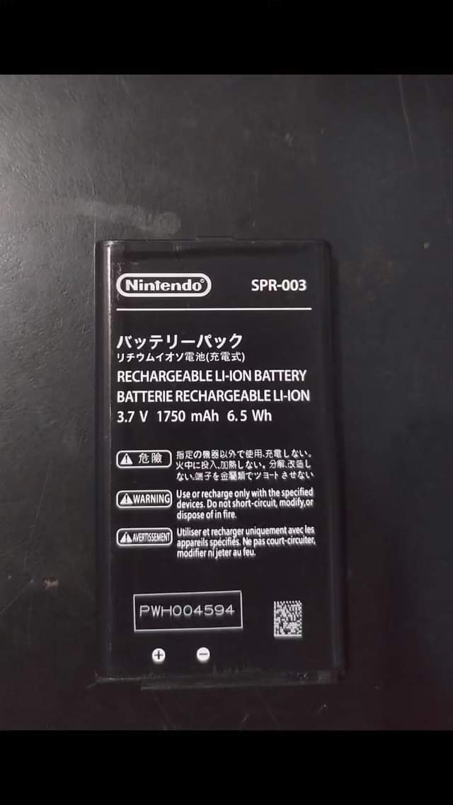 BATERÍAS PARA CONSOLAS PORTABLES NUEVAS
TENEMOS CARGADORES, PROTECTOR Y VARIOS A