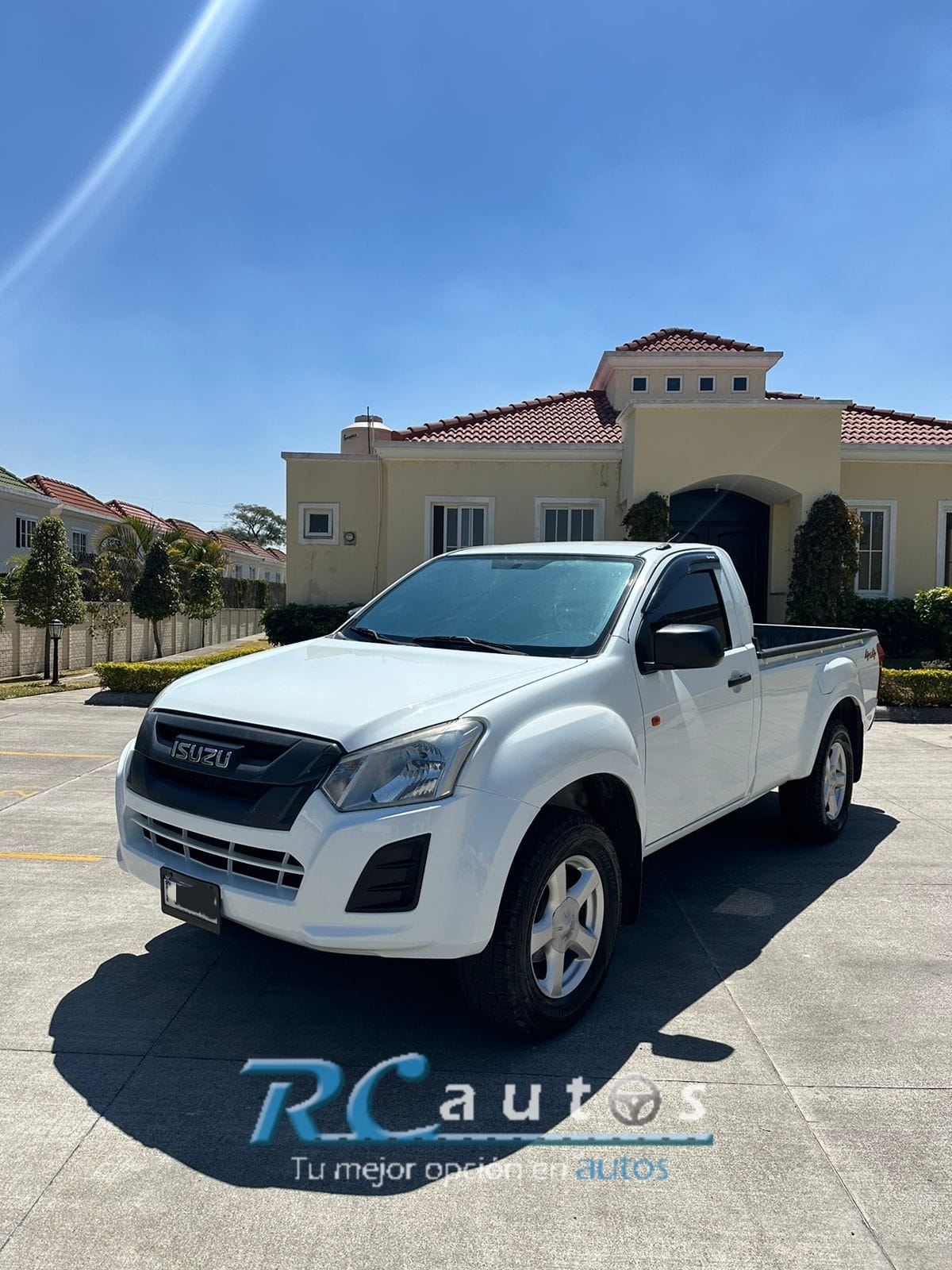 PRECIO Q159,990.00
ISUZU DMAX LS PALANGANA LARGA MODELO 2019

Isuzu D-MAX LS
Mot