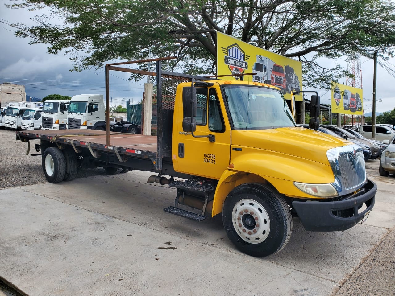 Camion international modelo 2013 automatico diesel 6 cilindros motor durastar 76