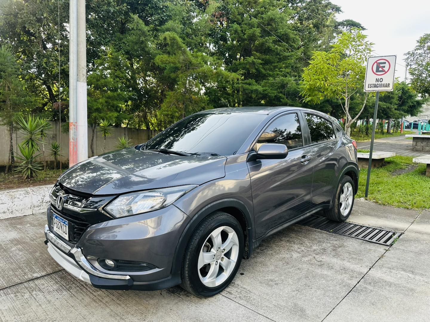 Honda HR-V 2016 LX
Recién ingresada De Texas  
Motor 1.8 i-VTEC
4x2
Sistema ECO