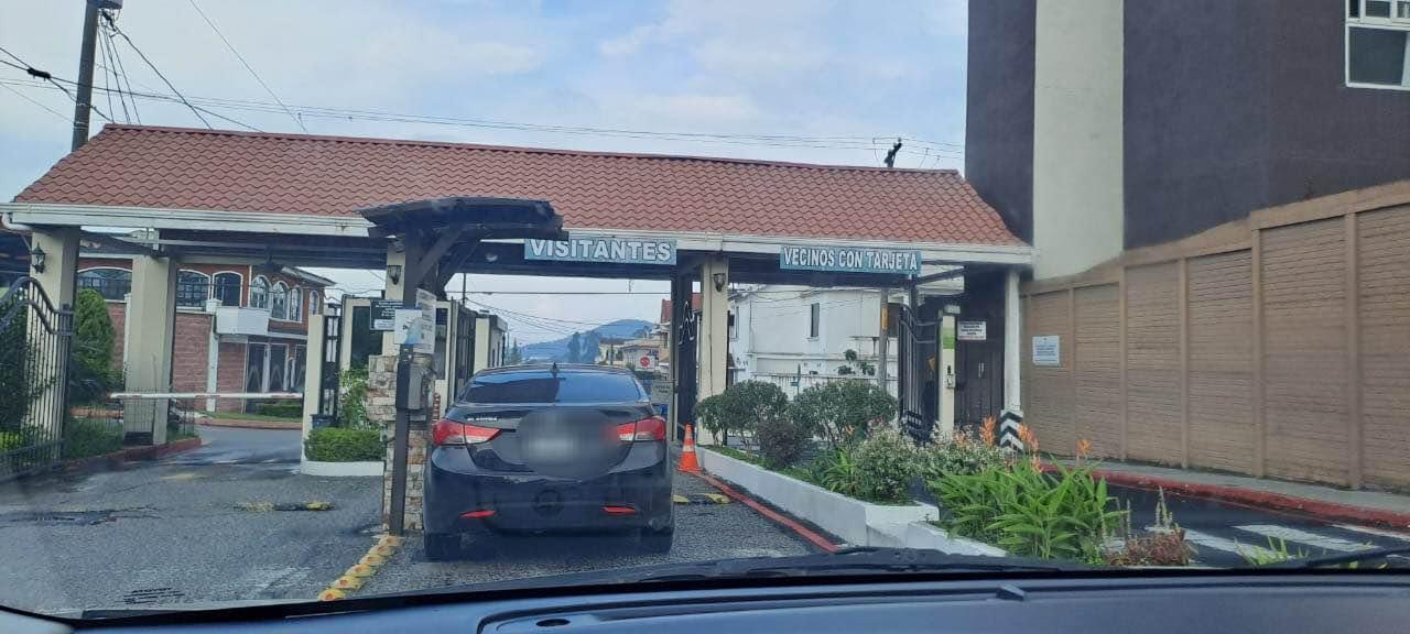 *VENDO PROPIEDAD DE 2 NIVELES EN BOSQUES DE SAN NICOLAS ZN,4 MIXCO ATRAS DE WALM