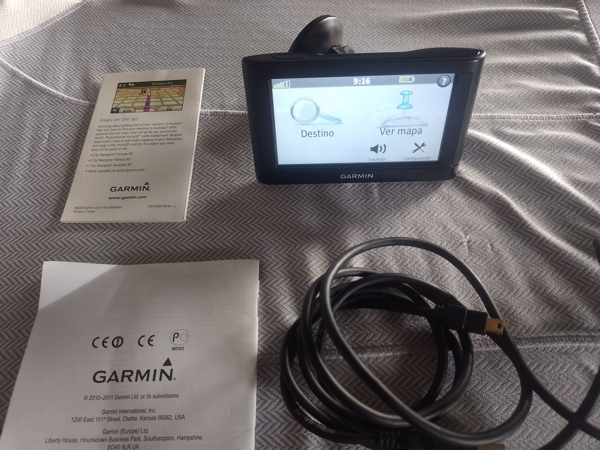 Busca cualquier direcccion y conduce seguro con un GPS Garmin.

Indicado para to