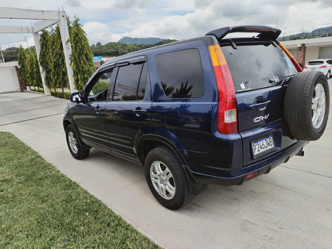 HONDA CRV 

✓C:C: 2.4
✓AUTOMATICA 
✓LLANTAS SEMINUEVAS
✓4X2
✓MODELO 2003
✓FULL E