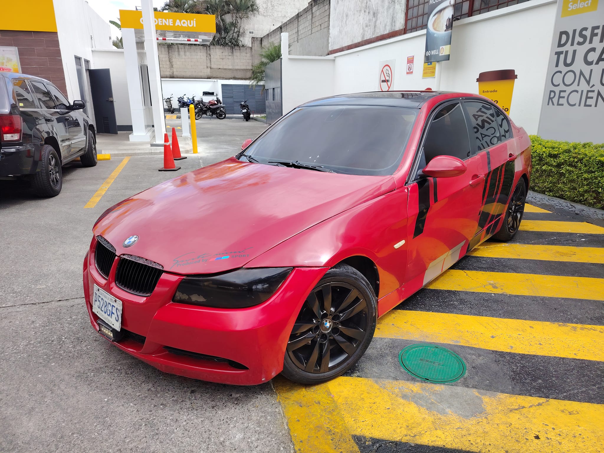 VENDO O CAMBIO.     Q23, 000
BMW 328I
MODELO 2007
MOTOR 3.0
AUTOMÁTICO
VIDRIOS E