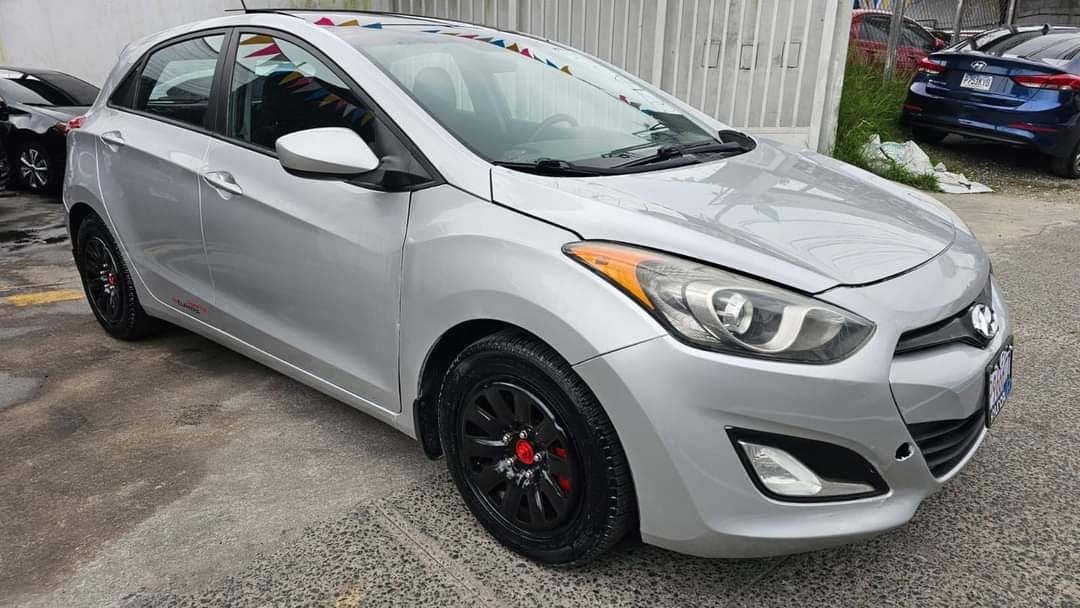 HYUNDAI ELANTRA GT 2⃣0⃣1⃣3⃣ MECANICO  MOTOR 2.0CC C