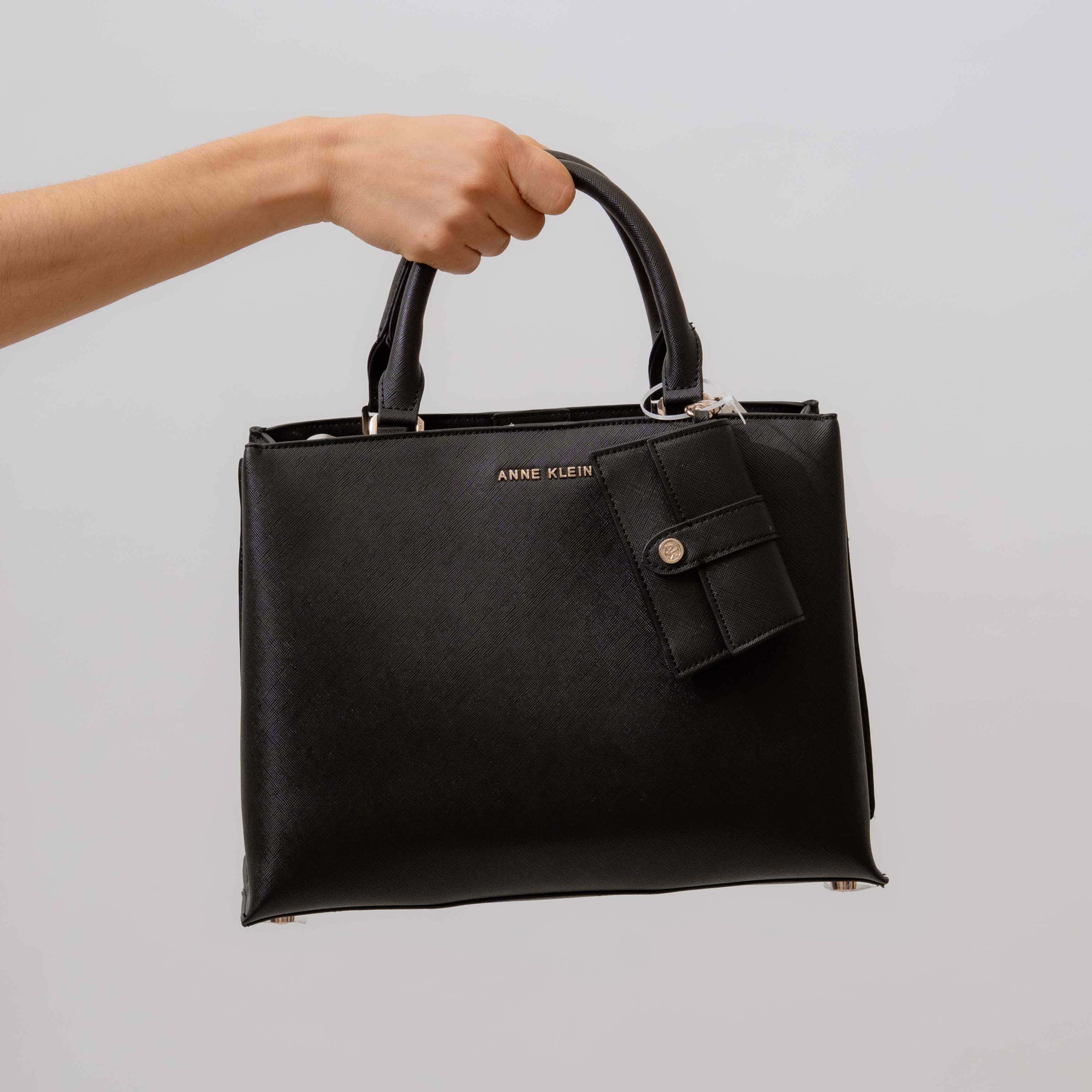 Bolsa Cuadrada Con Compartimientos