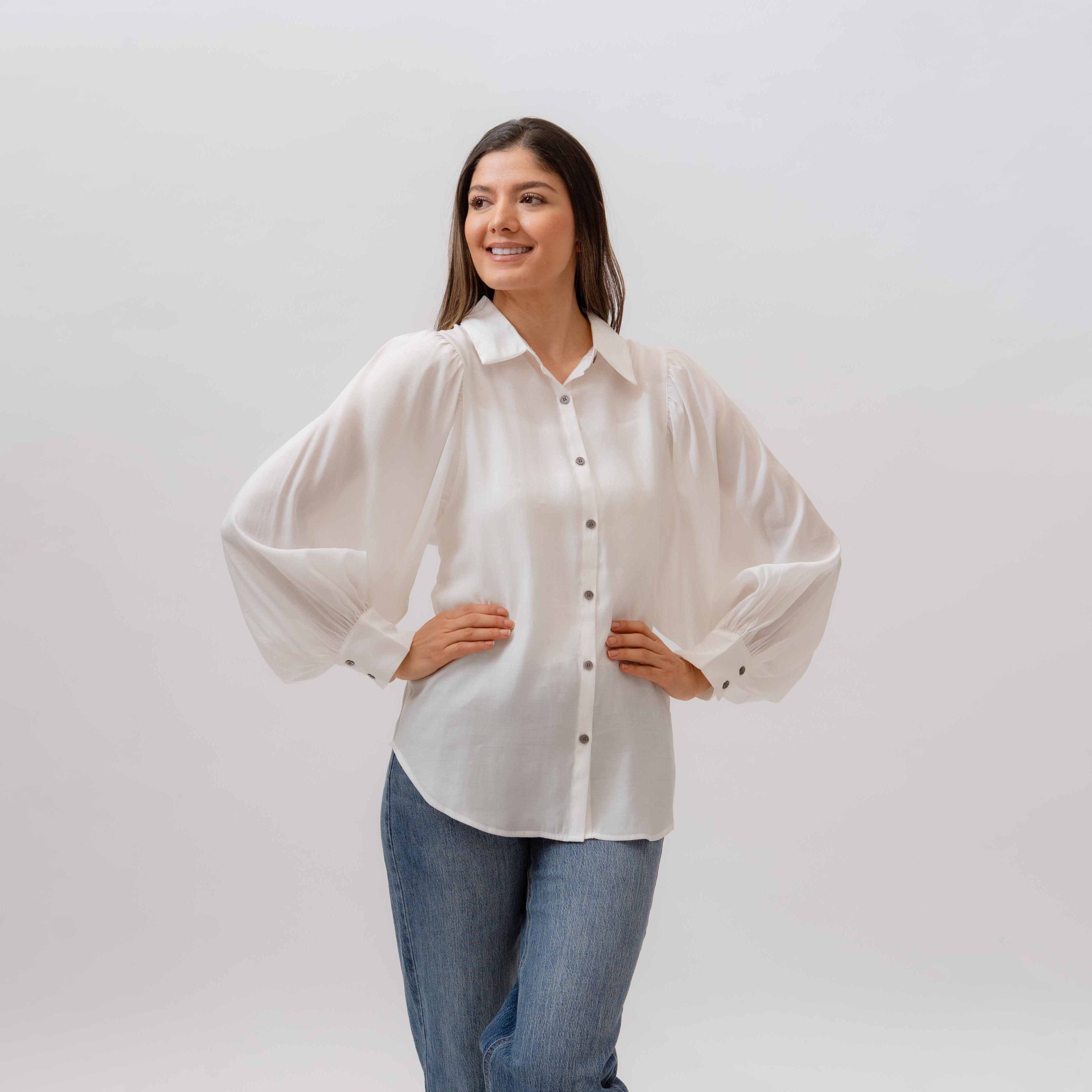 Camisa M/L Abullonada