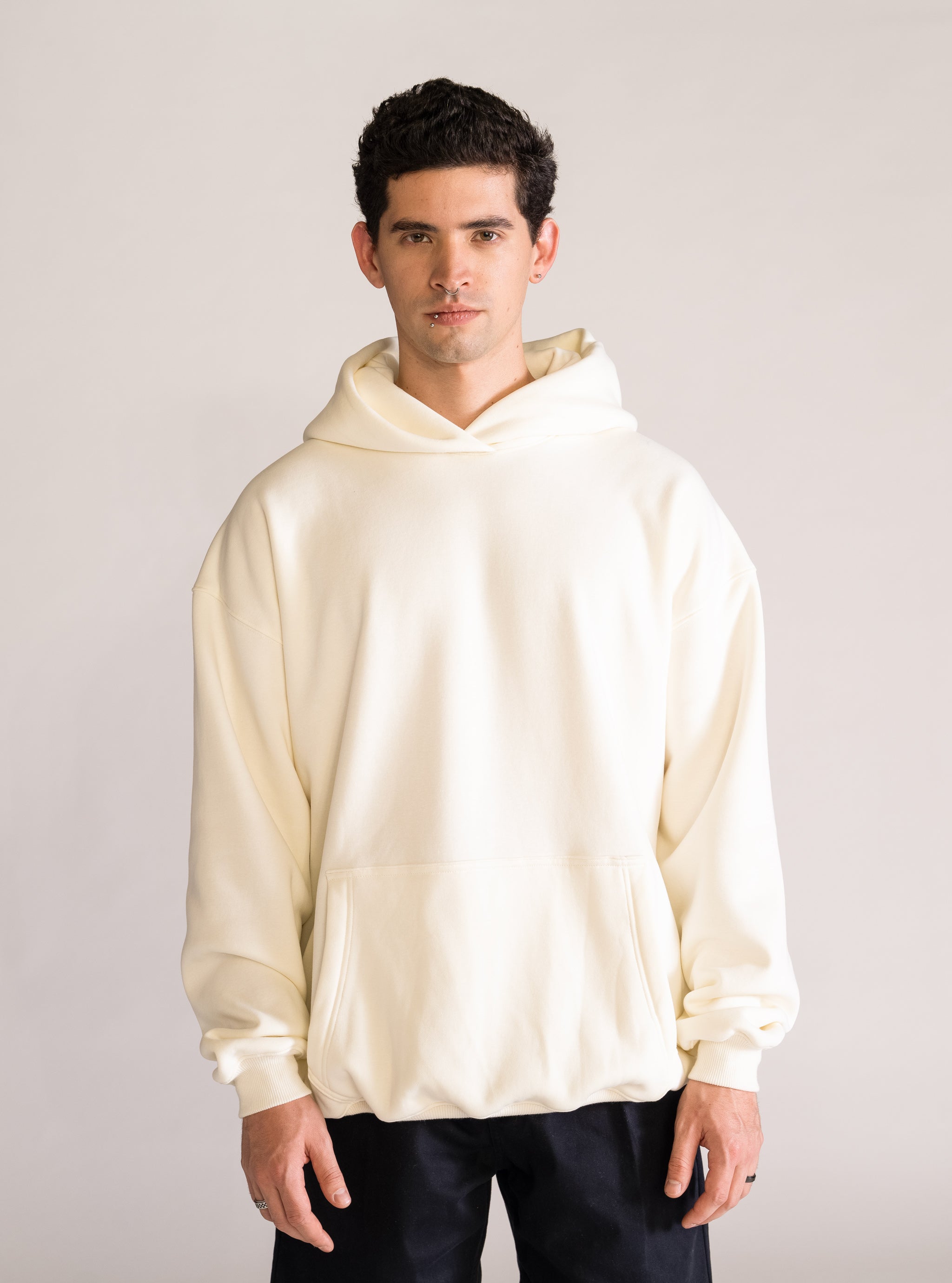 Basic Hoodie Premium, Crema